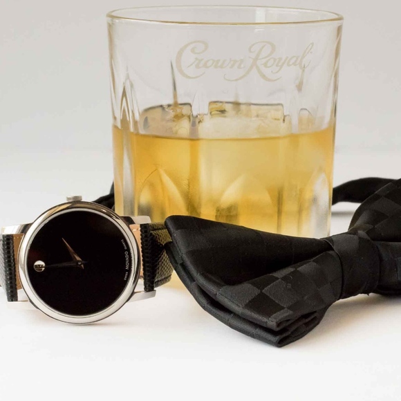 Meet your Posher, Tie1on - Picture 1 of 1